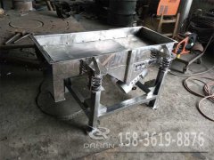 <b>不銹鋼直線篩憑什么比普通碳鋼直線篩貴？</b>